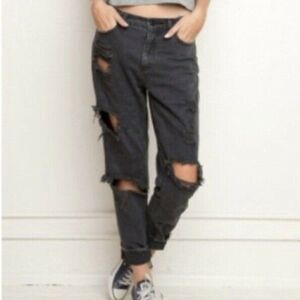 Brandy Melville Destroyed Boyfriend Jean Faded Black